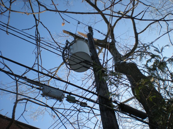 Transformer between a Manderley backyard and the Kalmar Co-op