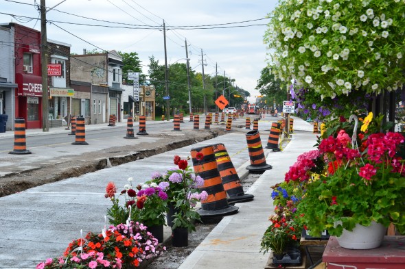 Kingston Road construction flowers